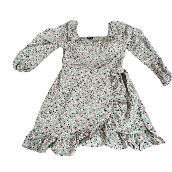 As U Wish Dresses & Skirts - AS U Wish Women's Floral Mini Dress Long Sleeve  Ruffle Hem Sage L NWT